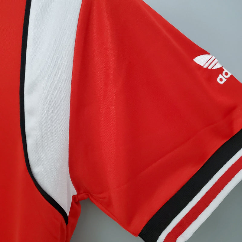 MANCHESTER UNITED I 1985 MAN (RETRO) - Wizard Jerseys